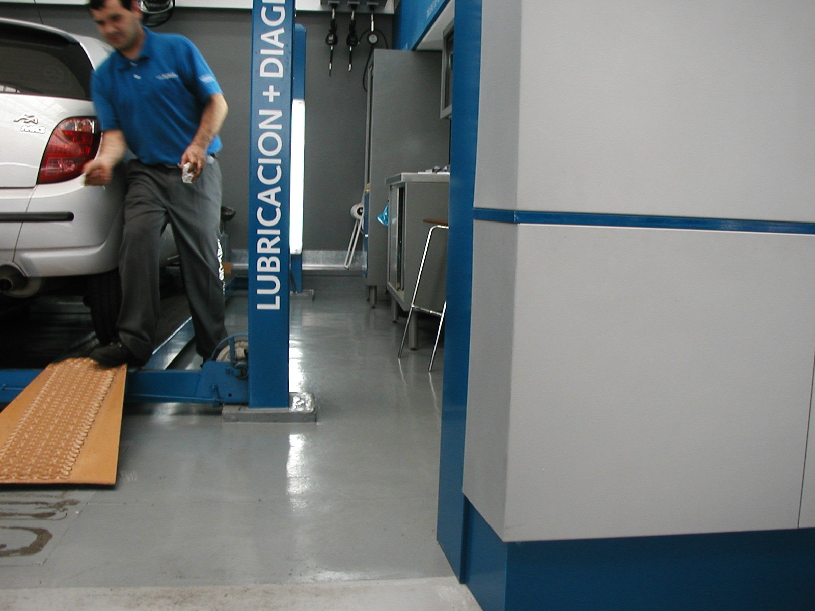 Boxes Lubricentro YPF foto 4