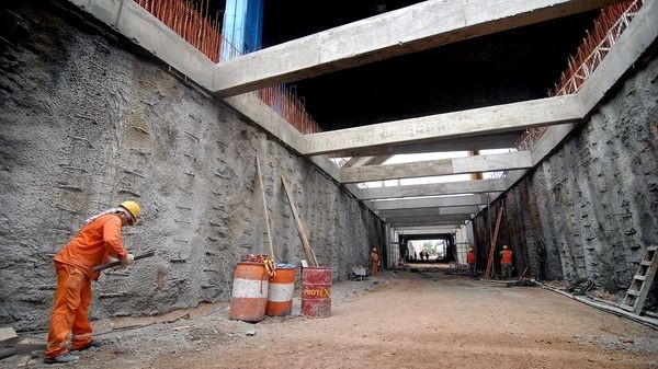 Túnel Metrobus 9 de de Julio foto 2