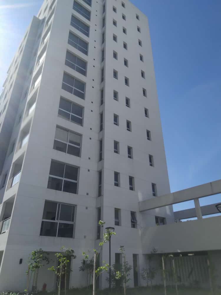 Complejo de edificios La Plata foto 1